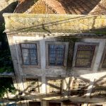 Ruinen unter der Brücke