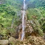 Am Fuß des ersten Wasserfalls