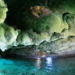 die Höhle auf Flamingo Cay